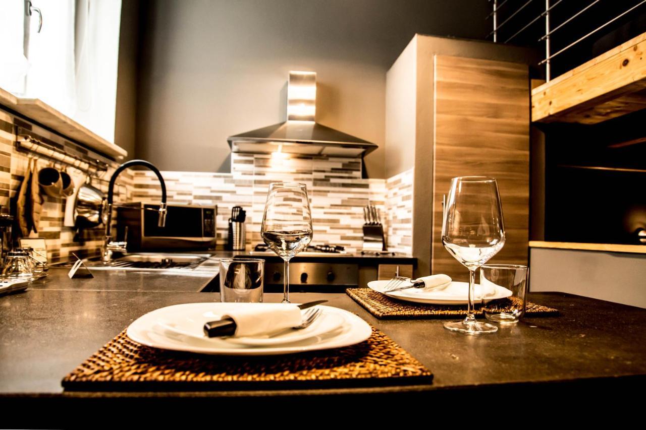 "Here" Mini Loft Alghero Bagian luar foto