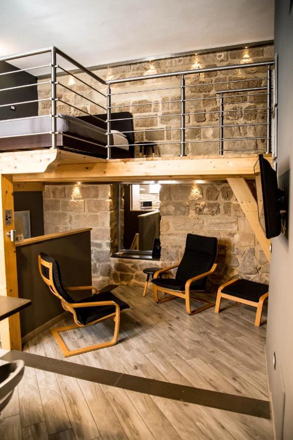 "Here" Mini Loft Alghero Bagian luar foto