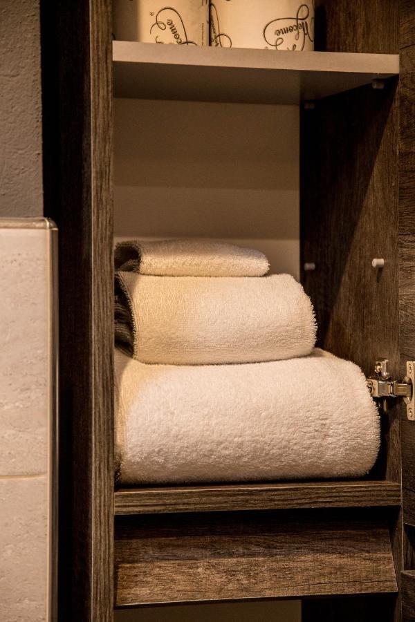 "Here" Mini Loft Alghero Bagian luar foto