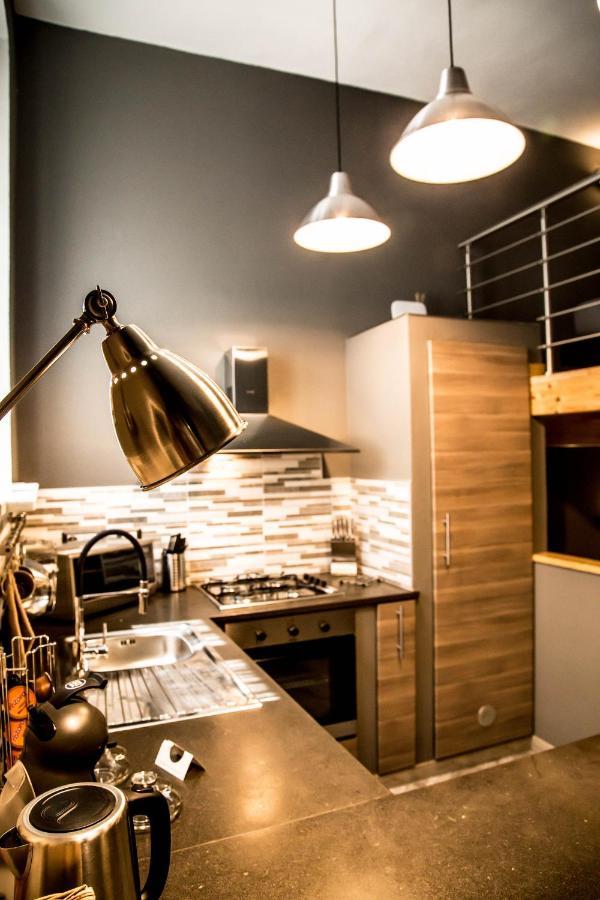 "Here" Mini Loft Alghero Bagian luar foto